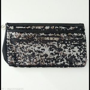 ❤Victoria's Secret Black/Silver Sequin Make Up Bag
